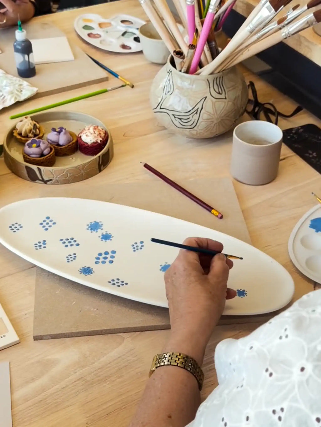 Workshop bij jou thuis: Keramiek schilderen - Deluxe